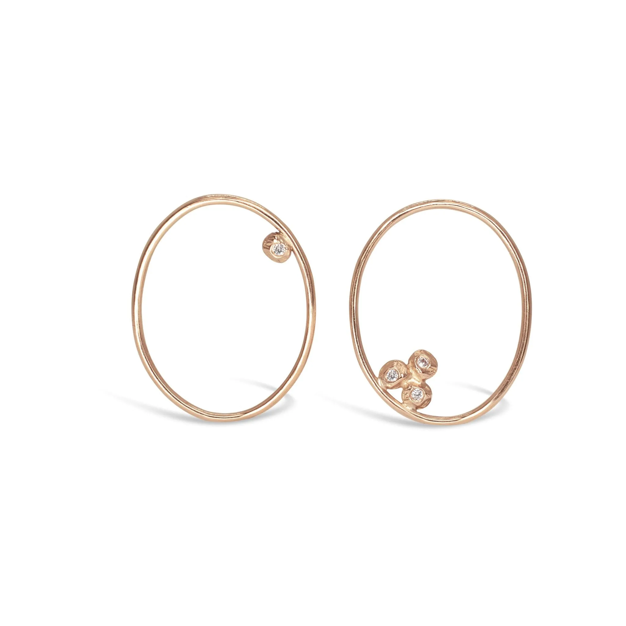 18K Large Diamond Dot Oval Earring
