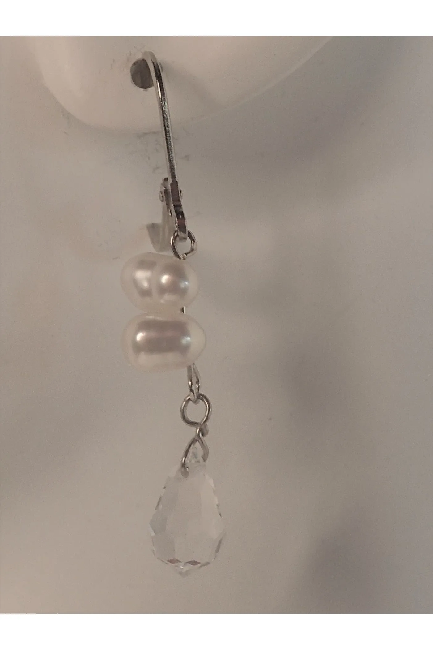 Essence Collection Crystal And Pearl Three Strand Gold Necklace Set