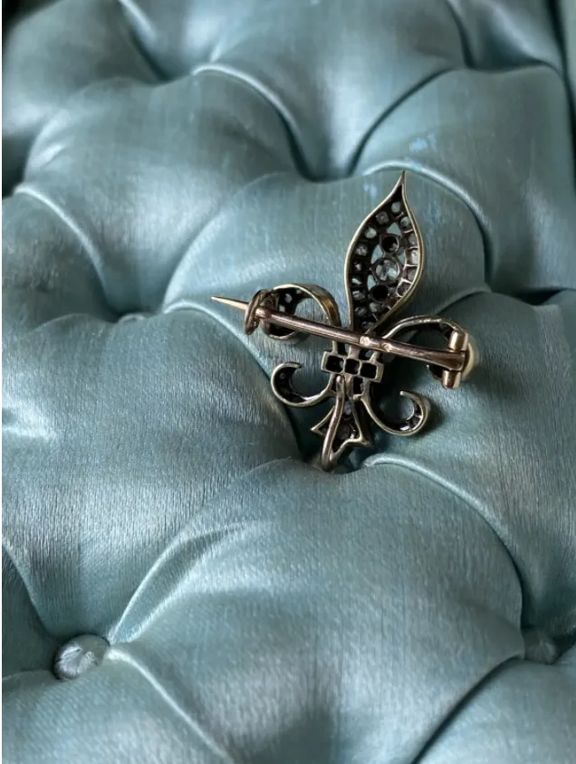 French Early Third Republic C. 1890 18ct Gold Silver Topped Diamond Fleur de Lys/Lis