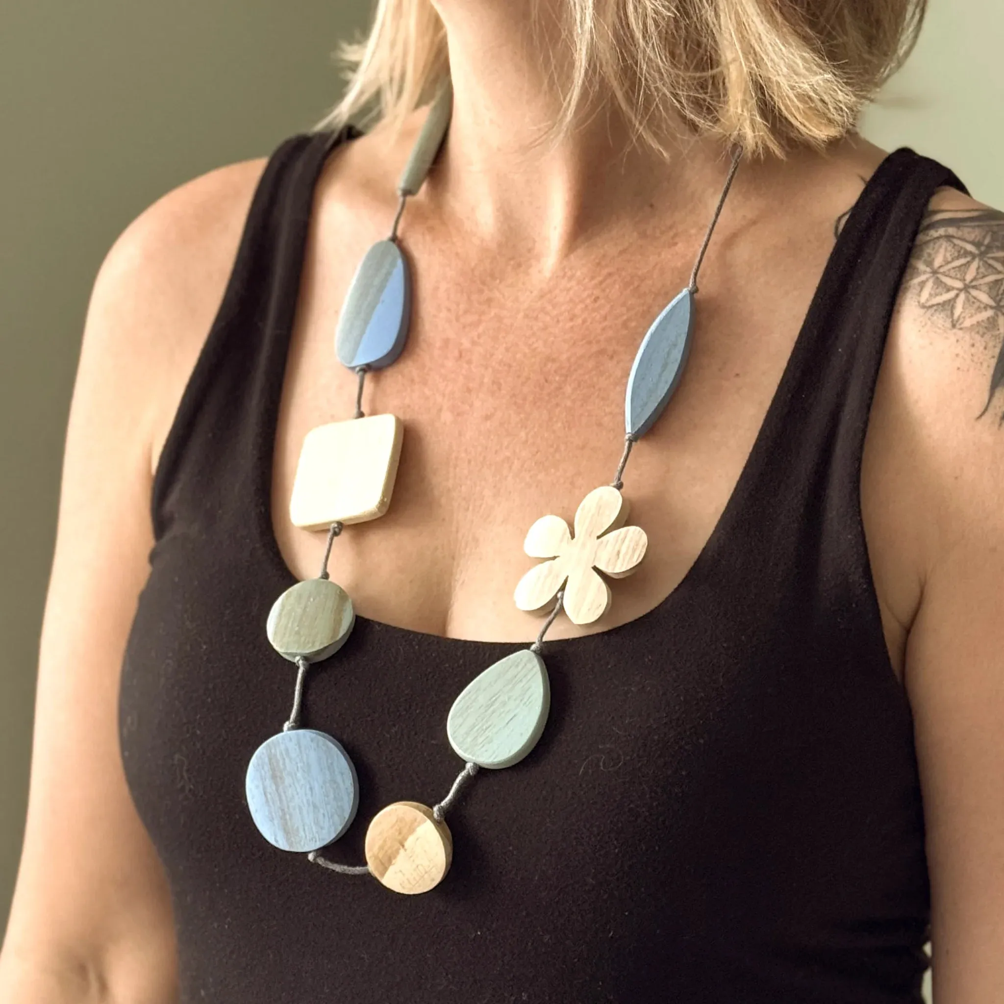 Mixed Shape Flower Necklace