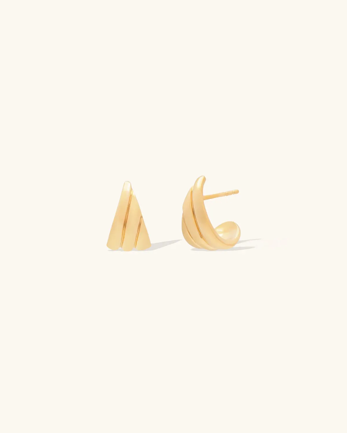 Swirl Studs  Gold